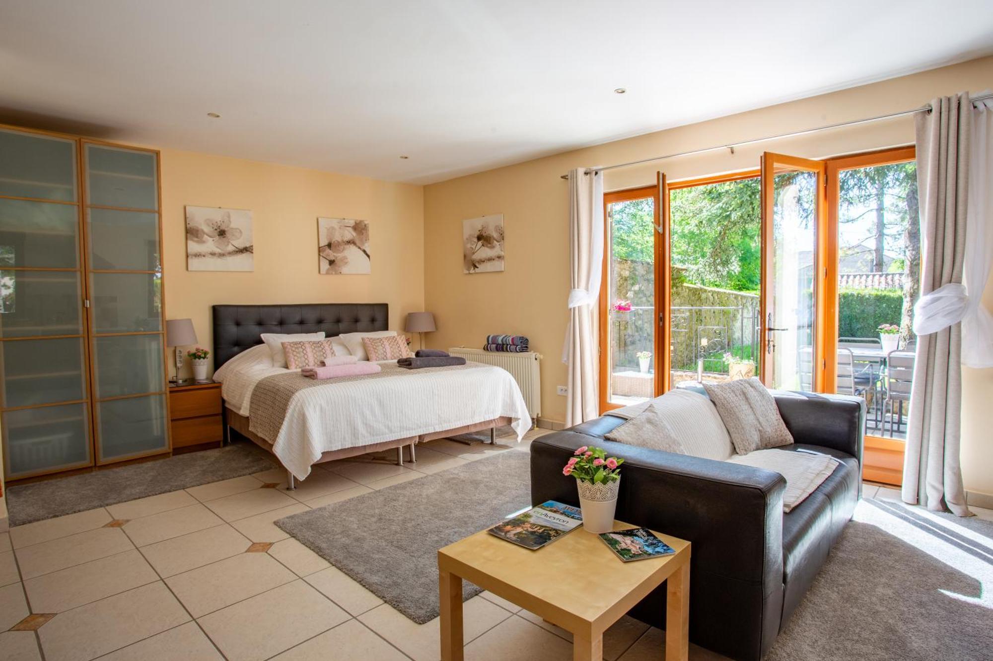 Gites Du Caylar - Chambres Et Appartments Le Caylar Zewnętrze zdjęcie