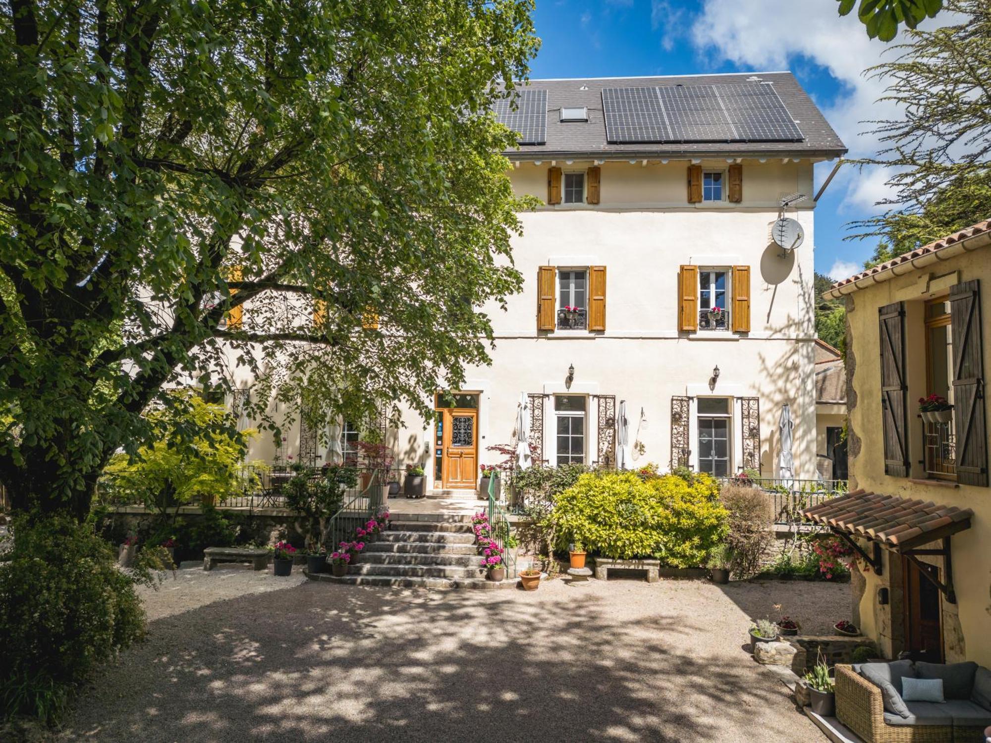 Gites Du Caylar - Chambres Et Appartments Le Caylar Zewnętrze zdjęcie